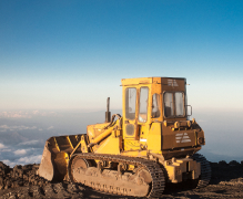 Trator de esteiras boldozer para terraplanagem - Categoria Boldozeres