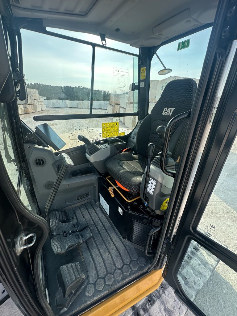 Caterpillar 305CR